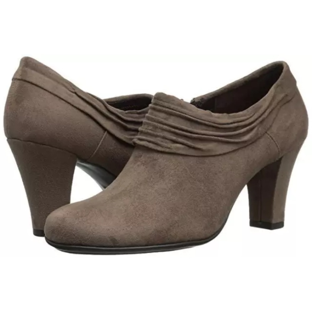 NWOB Aerosoles Starring Role Taupe Suede Leather Shoe Booties Women's 11